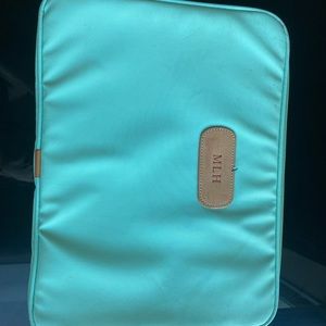 Jon Hart Computer Case